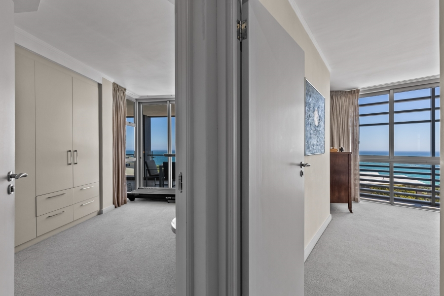 2 Bedroom Property for Sale in Camps Bay Western Cape